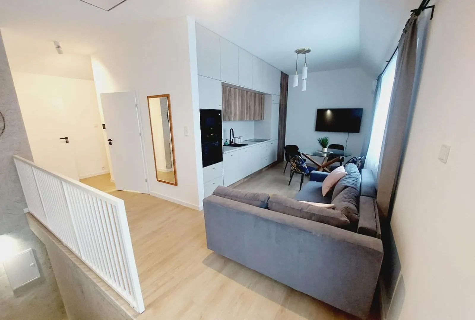 Komfortowe Mieszkanie, Duzy Taras, Bezplatny Parking, Awg Apartments Polska